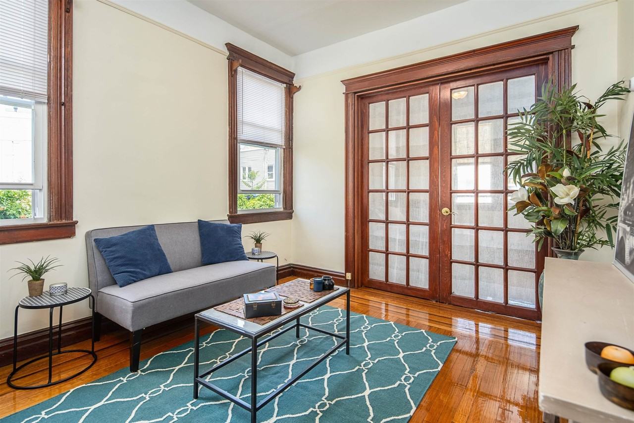 6415 Bergenwood Ave #1 - Photo 7 of 20