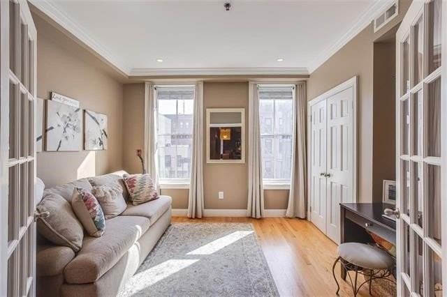 805 Willow Ave #3R - Photo 2 of 14