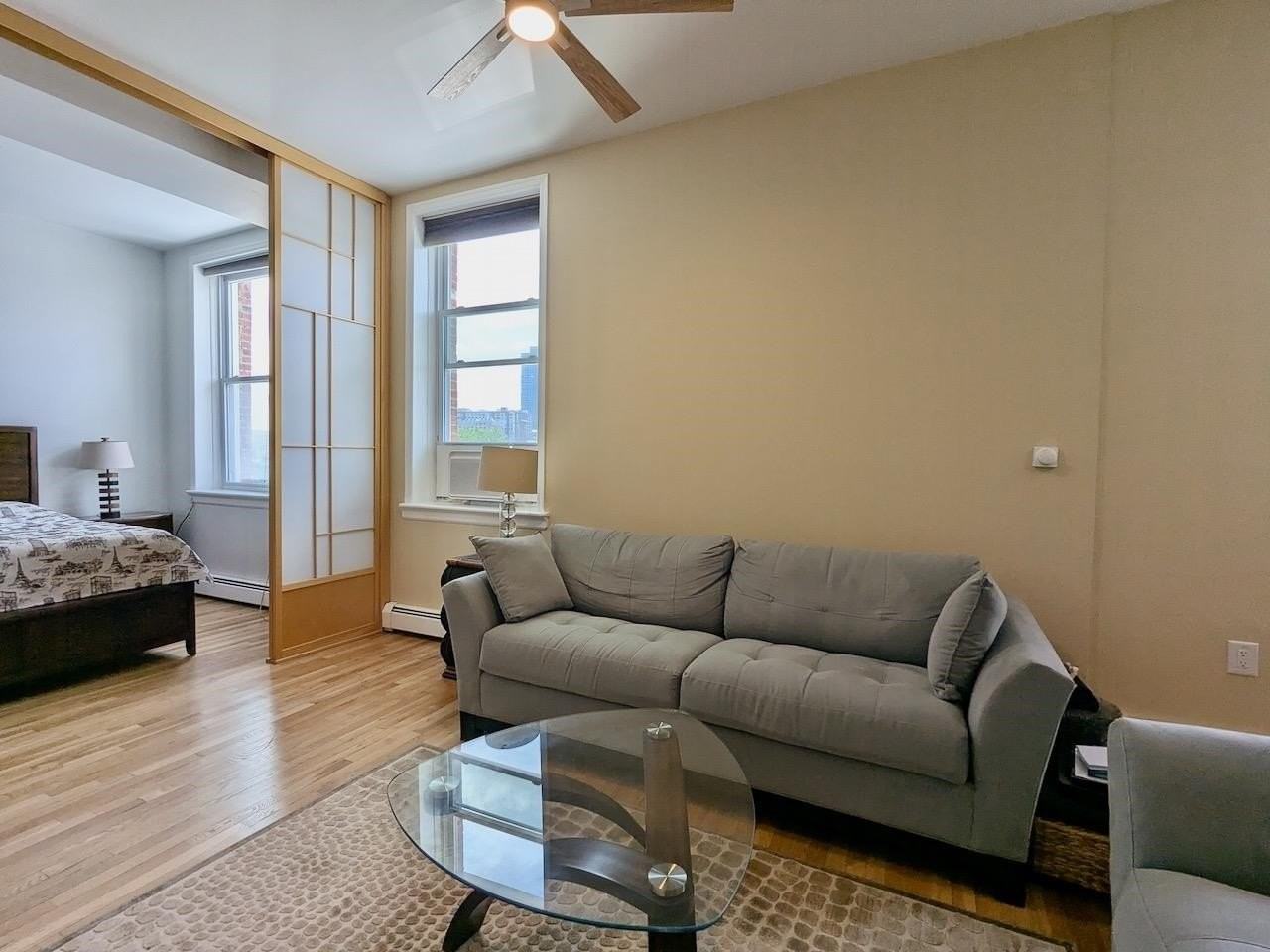 319 Barrow St #6B - Photo 6 of 18