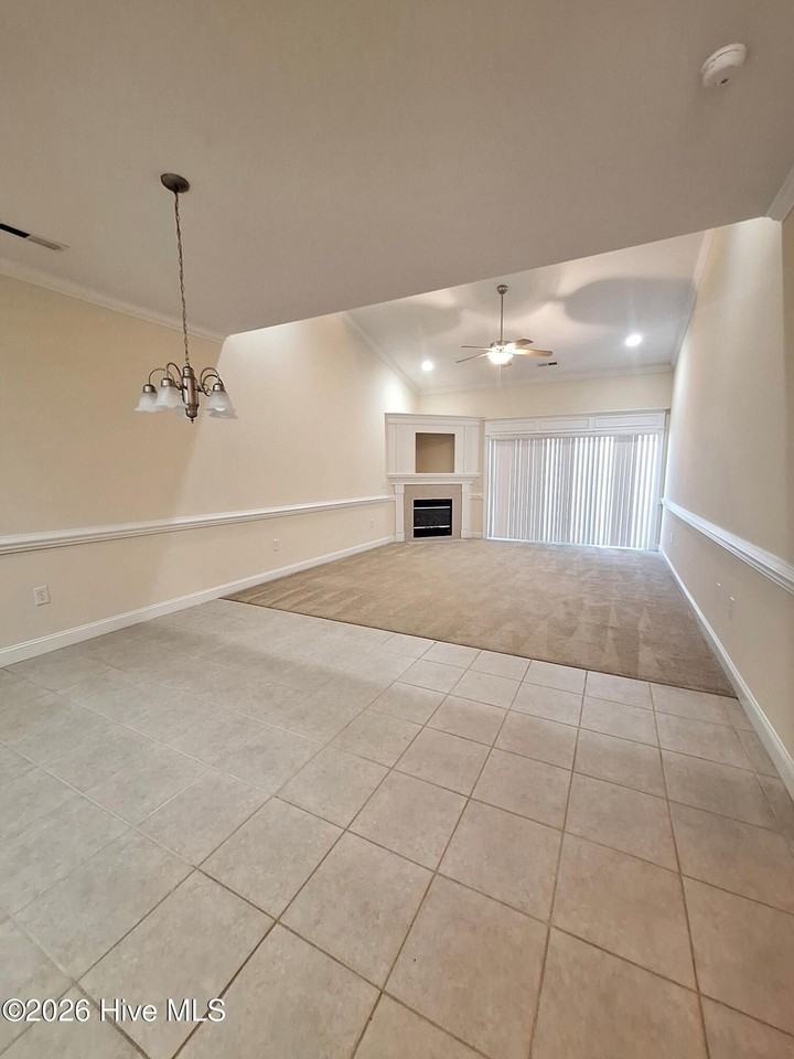 3016 Edward Ct #B - Photo 3 of 20