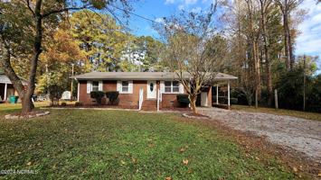 featured image of 734 Jeffrey St