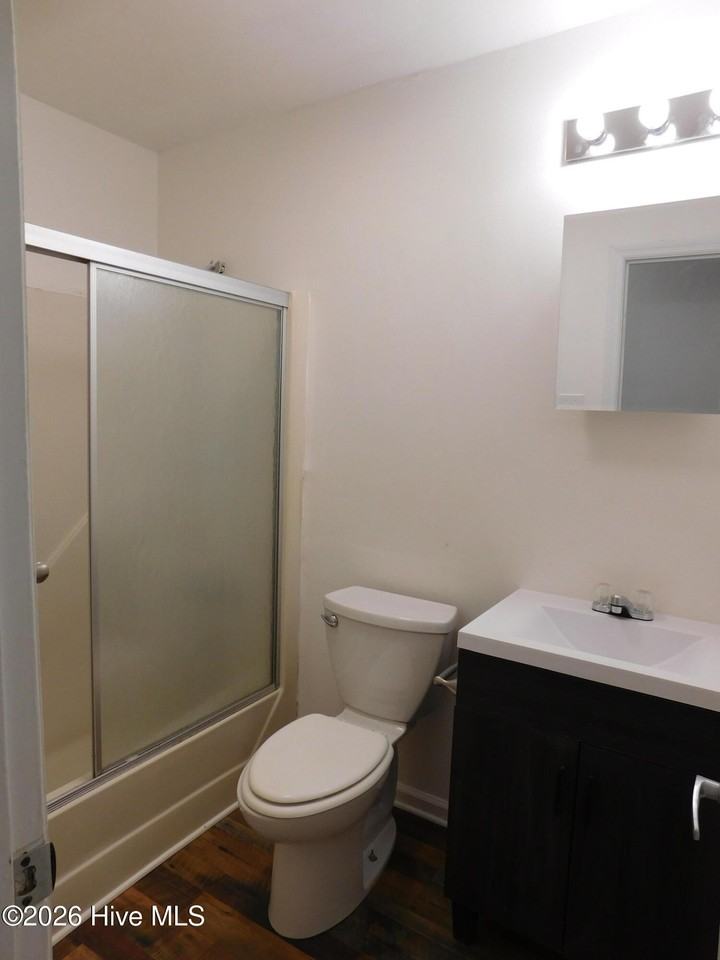 4004 Brandywine Dr #4004 - Photo 7 of 21