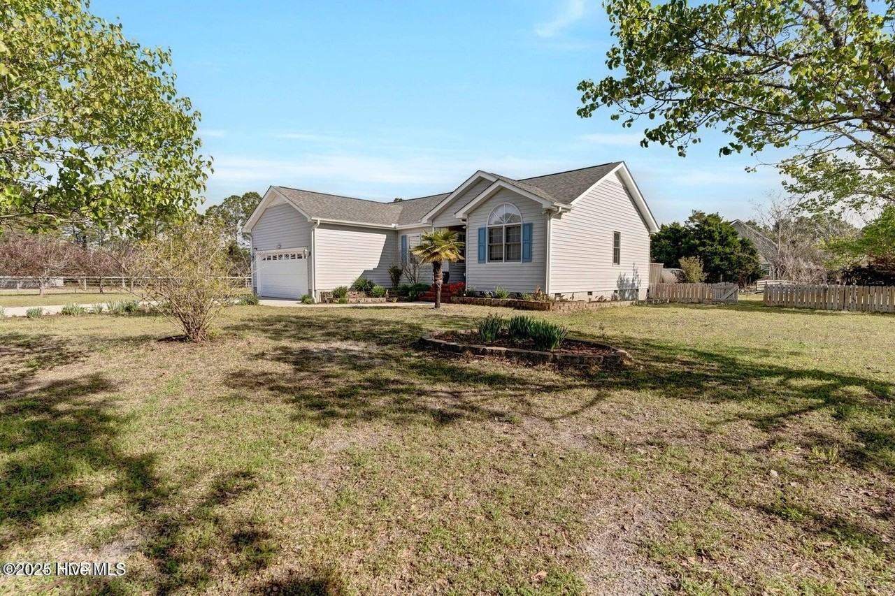 250 Quarter Horse Ln - Photo 2 of 24