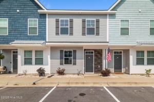 featured image of 327 Starfish Ln