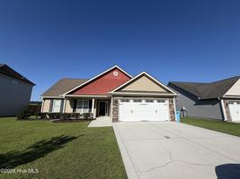 featured image of 915 Dynamo Ln