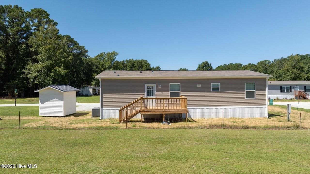 1118 Old Tar Landing Rd #D - Photo 4 of 24