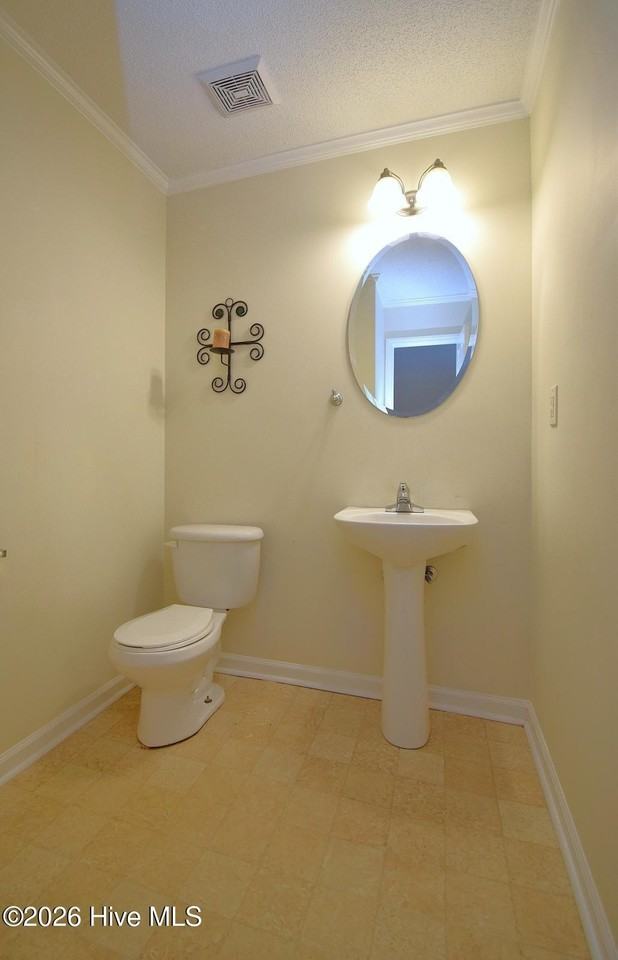 2325 Vineyard Dr #C3 - Photo 2 of 15