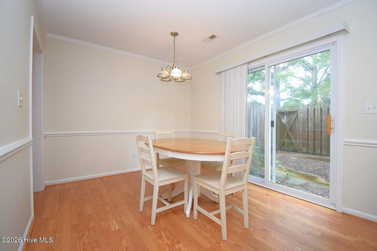 2325 Vineyard Dr #C3 - Photo 6 of 15