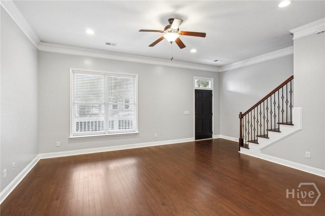 1701 Lincoln St - Photo 4 of 25