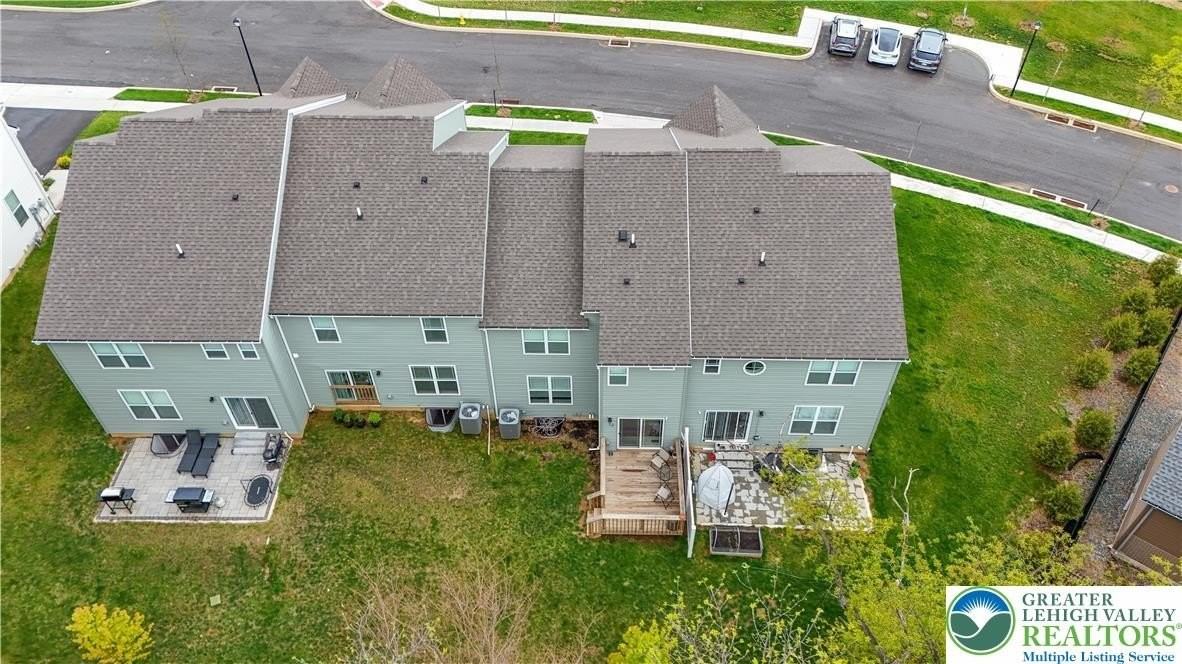4816 Daisy Rd - Photo 4 of 38