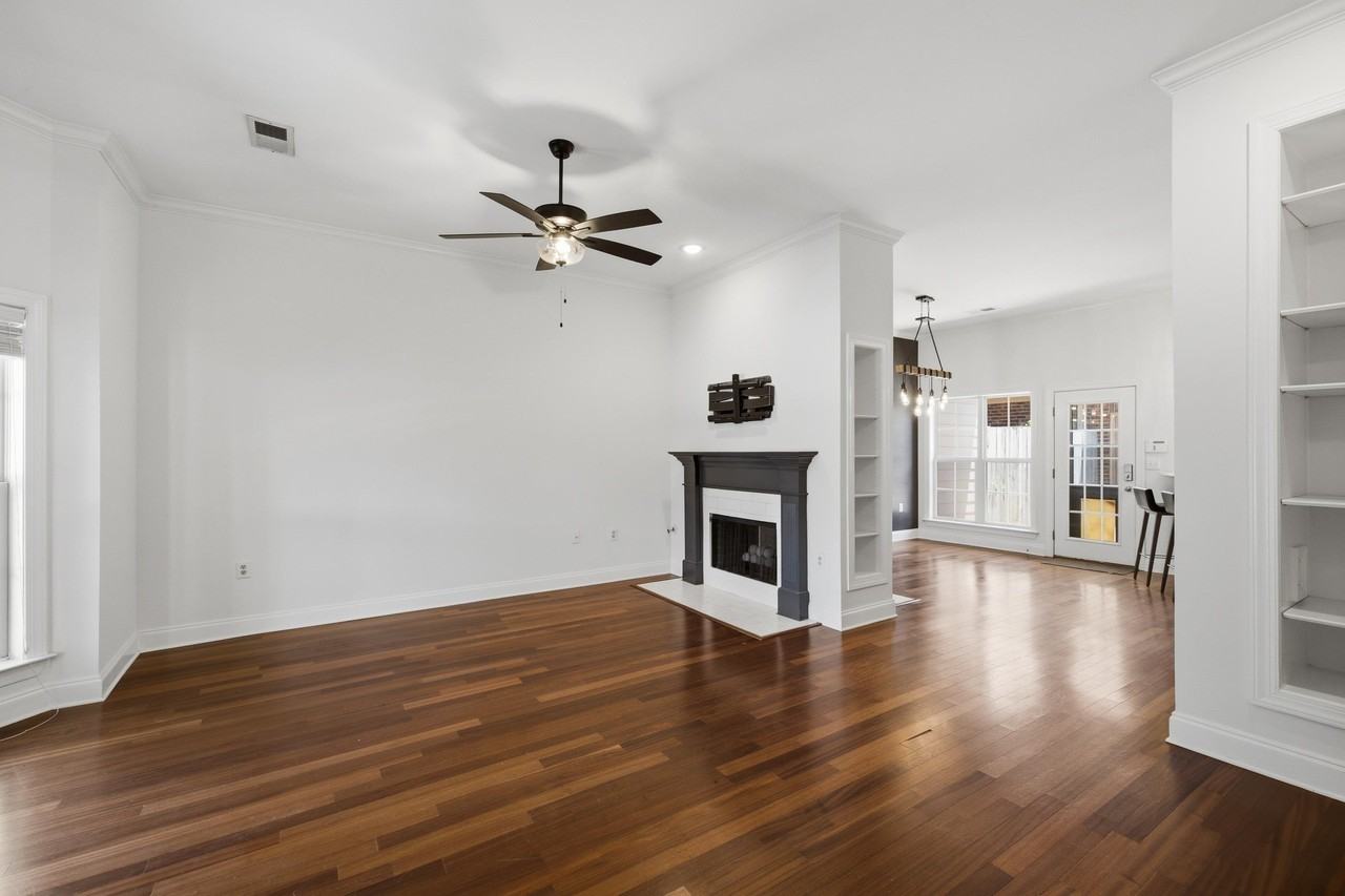 89 W Carolina Ave - Photo 2 of 34