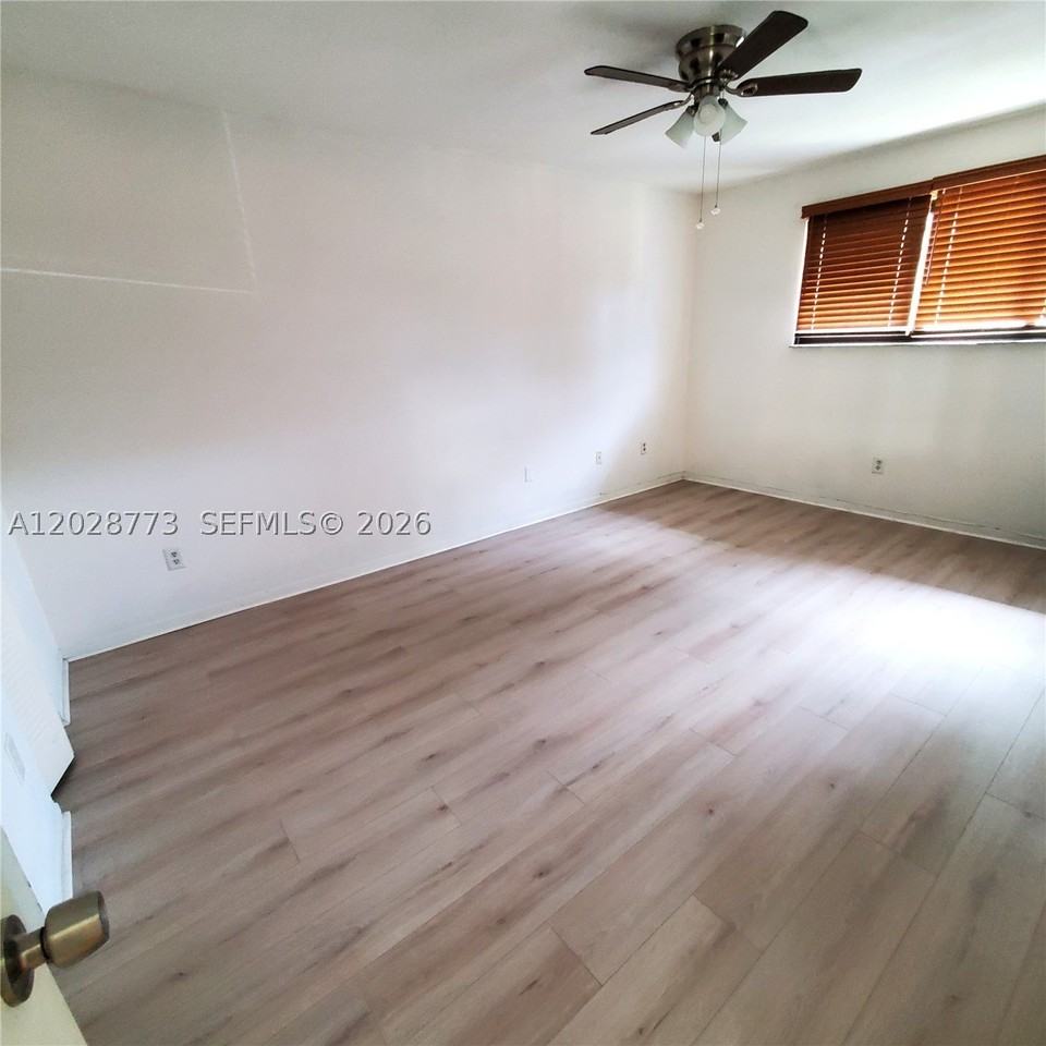 9729 Hammocks Blvd #206E - Photo 6 of 14