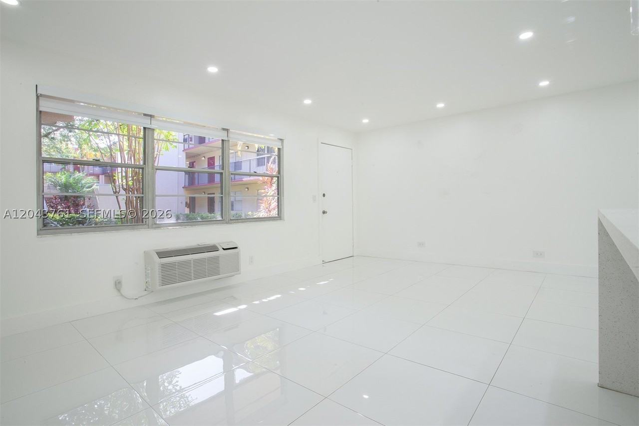 13350 Sw 1st St #112P - Photo 7 of 40