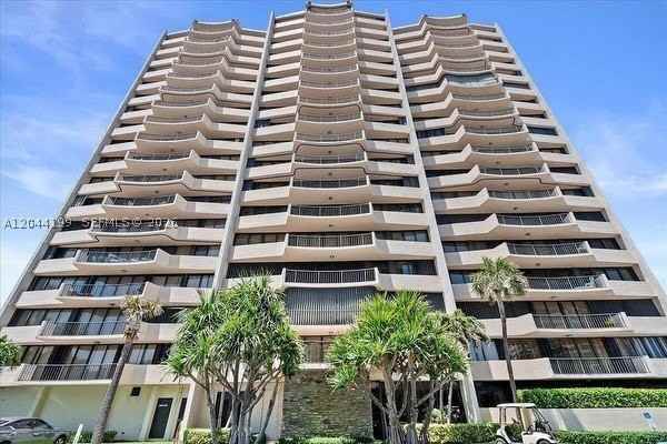 4200 N Ocean Dr #1-1103 - Photo 2 of 11