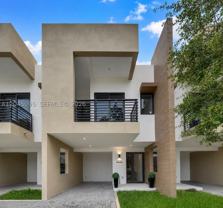 5505 W Oak Way - Photo 1 of 1
