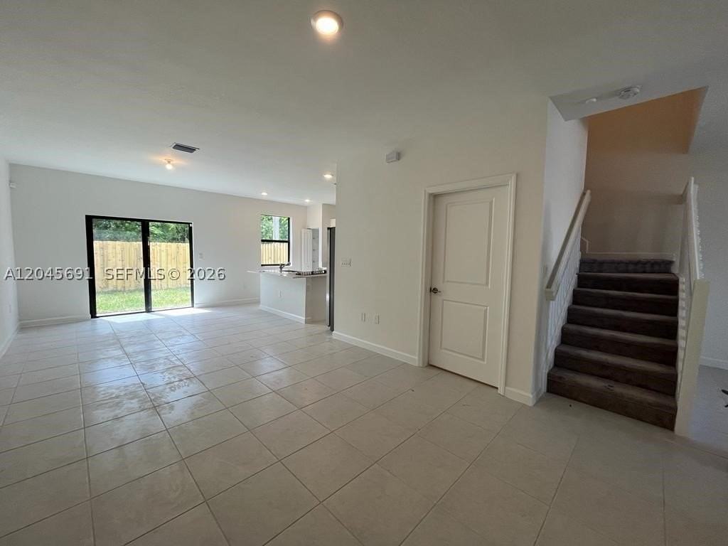 24522 Sw 119th Pl #24522 - Photo 3 of 18