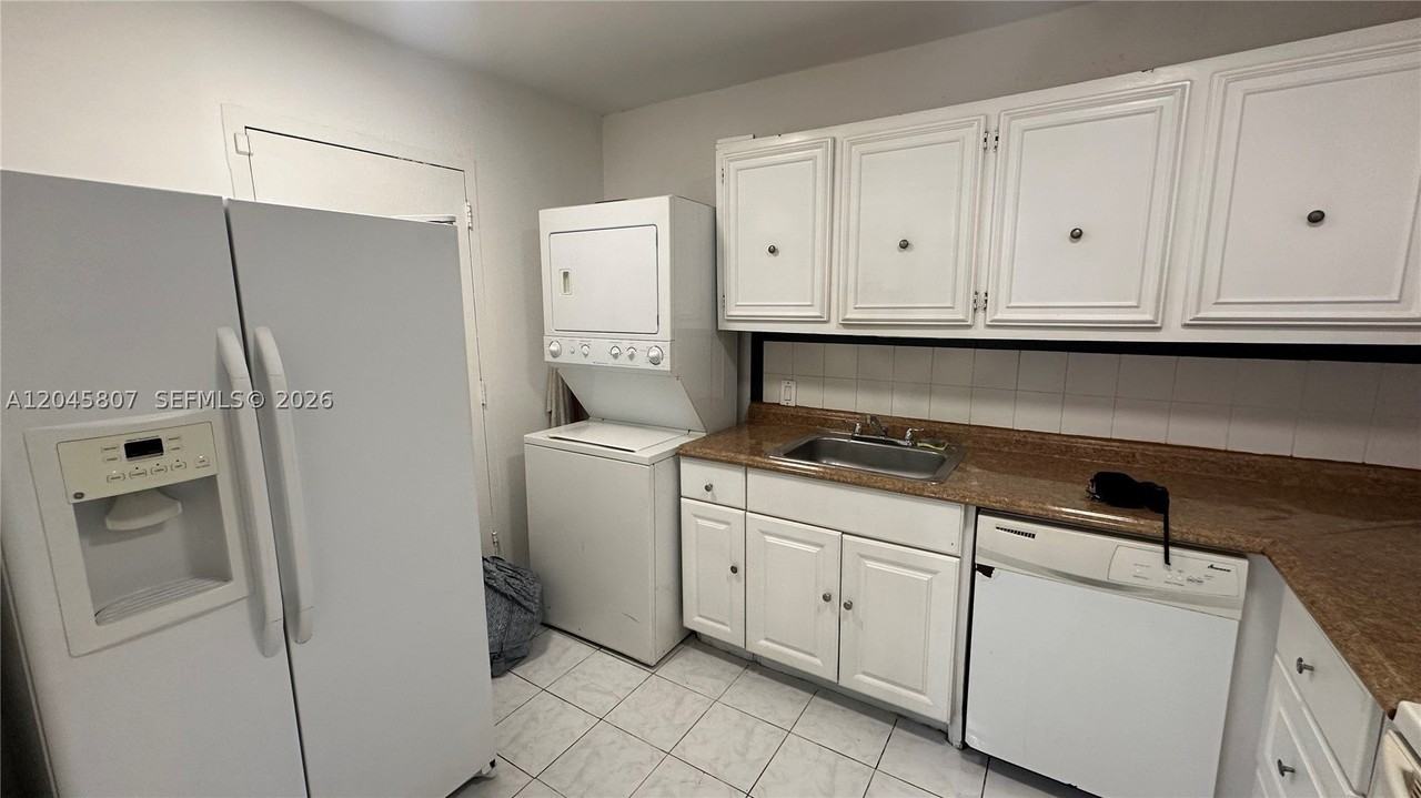 4848 Nw 24th Ct #416