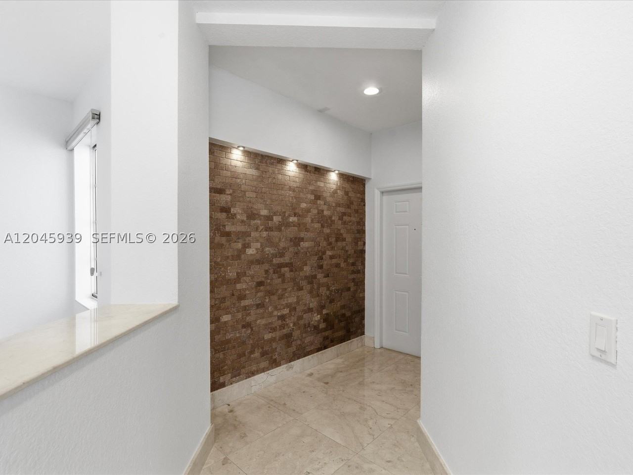 11274 Nw 43rd Ter #0 - Photo 5 of 32