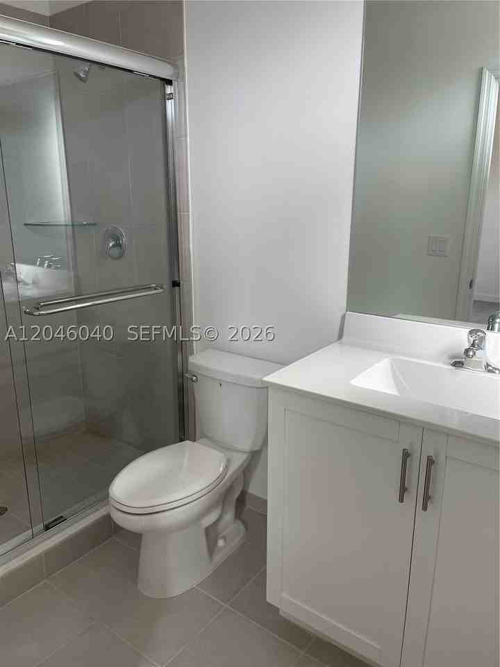 21447 Ne 2nd Pl - Photo 5 of 35