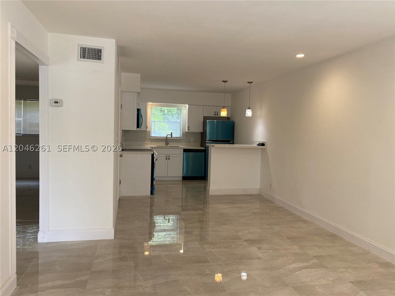 601 Se 5th Ct #208 - Photo 6 of 29