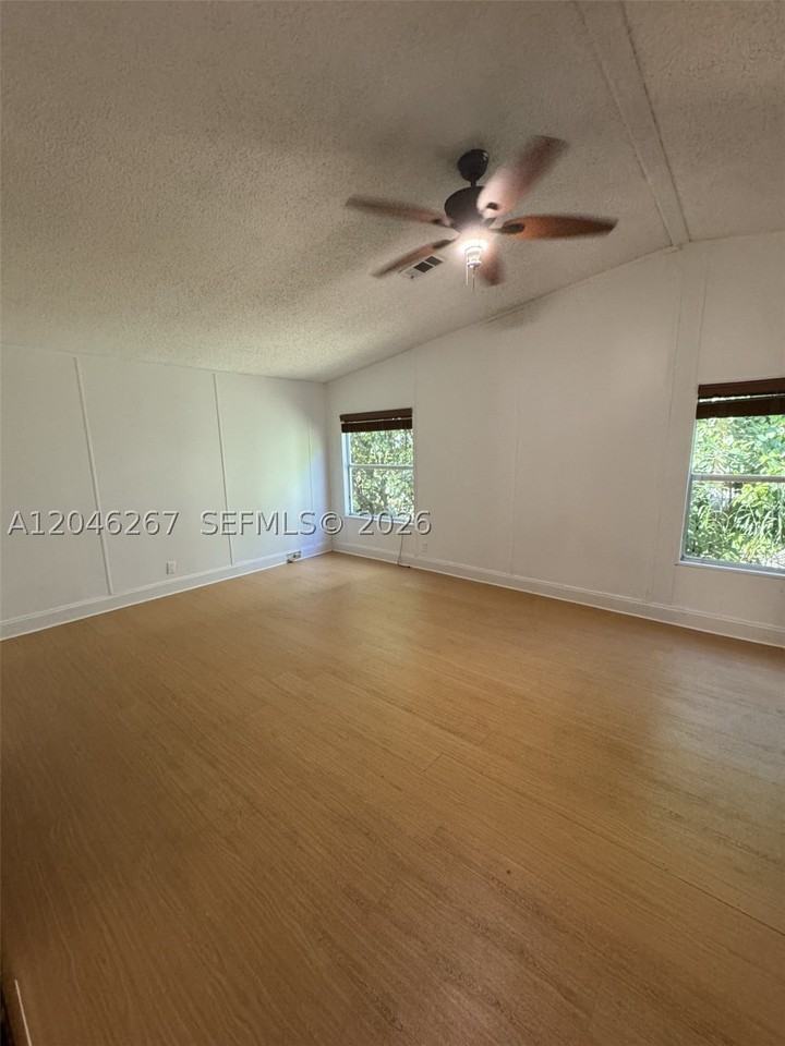 35250 Sw 177th Ct #5 - Photo 5 of 22