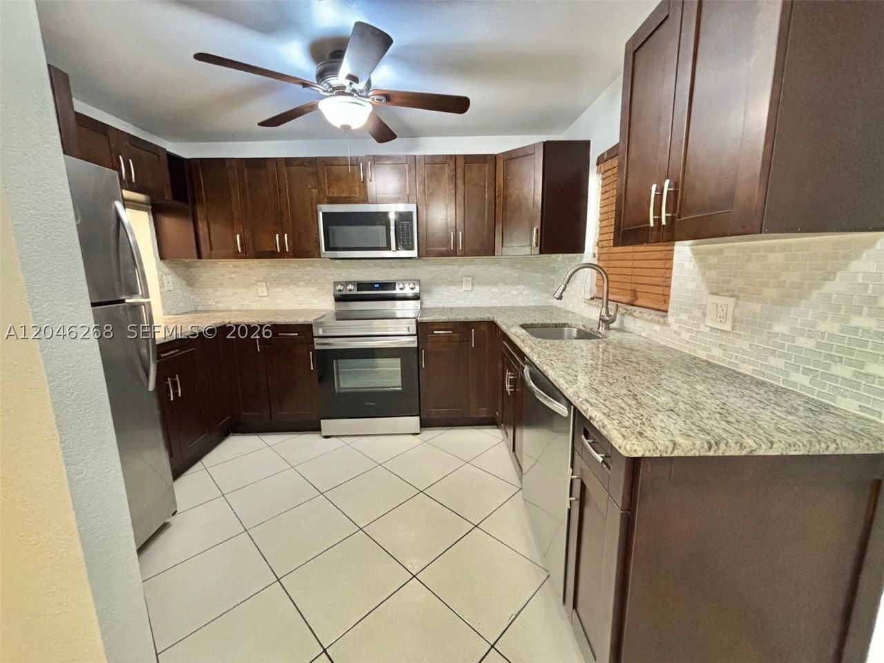 9411 Evergreen Pl #303 - Photo 3 of 23