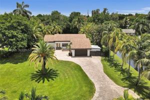 featured image of 11460 Sw 1st Ct