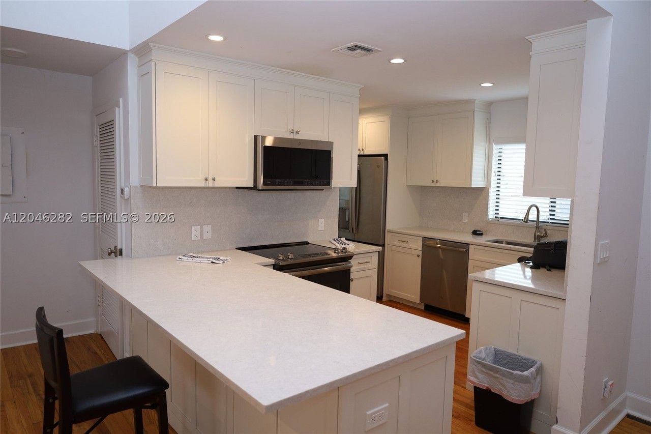 340 Conniston Rd #340 - Photo 4 of 13