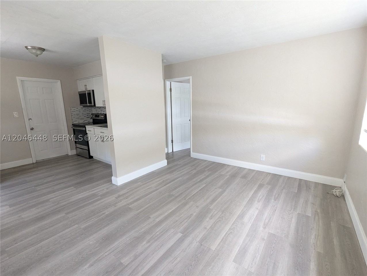 2300 Douglas St #1 - Photo 3 of 14