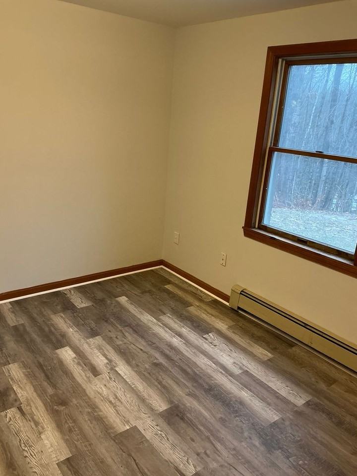 800 Civic Center Drive - Photo 5 of 7