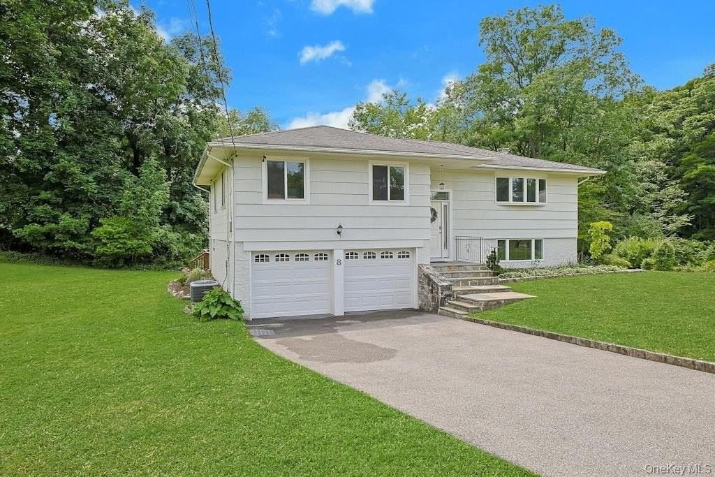 8 Duers Ct - Photo 2 of 28