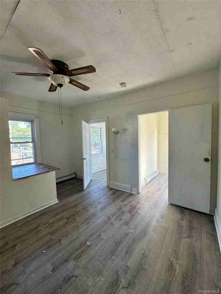 64 Sprague Ave - Photo 7 of 29