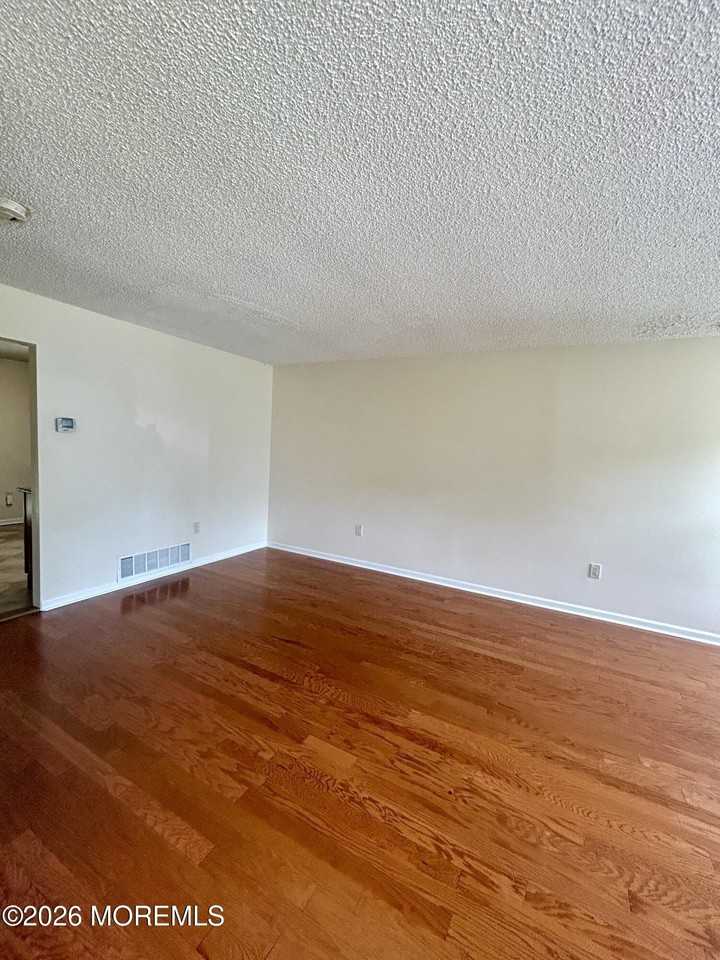 3 Whistler Dr #3 - Photo 6 of 29