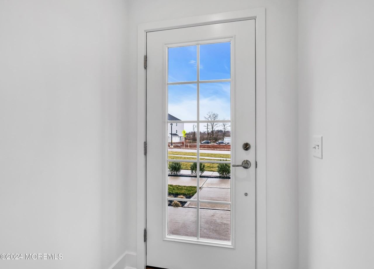 217 Aaron Truehart Way - Photo 6 of 40
