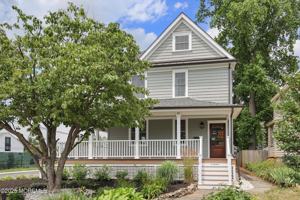 featured image of 42 Harding Rd