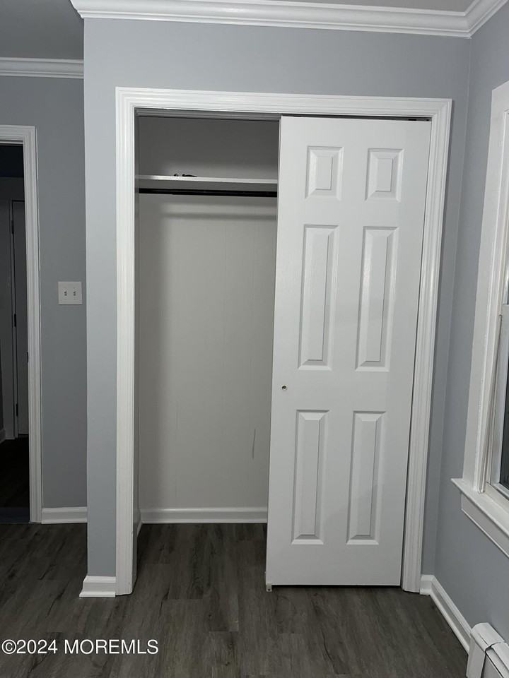 186 Ocean Ave #B - Photo 6 of 10