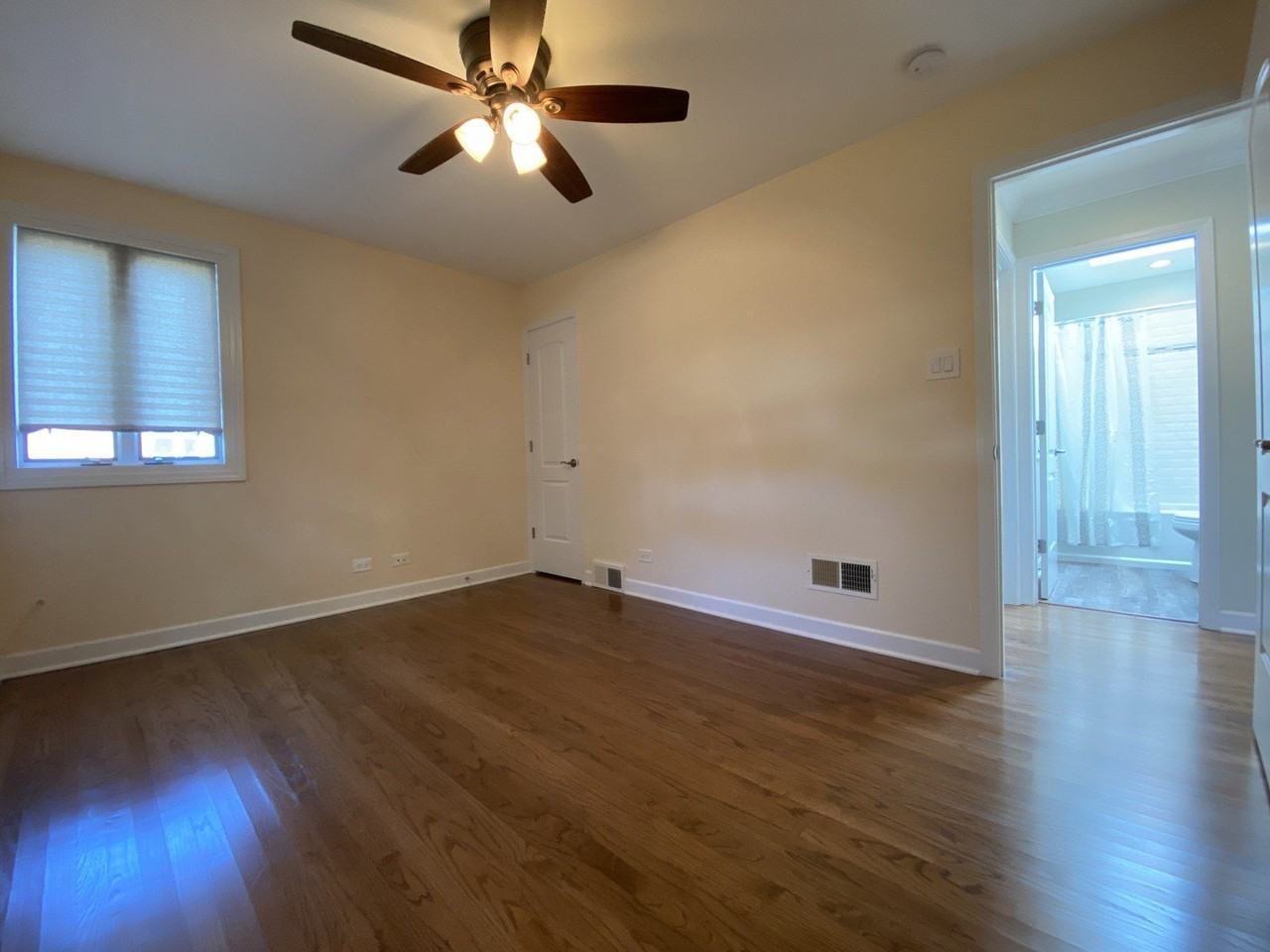2171 Laura Ln - Photo 7 of 23