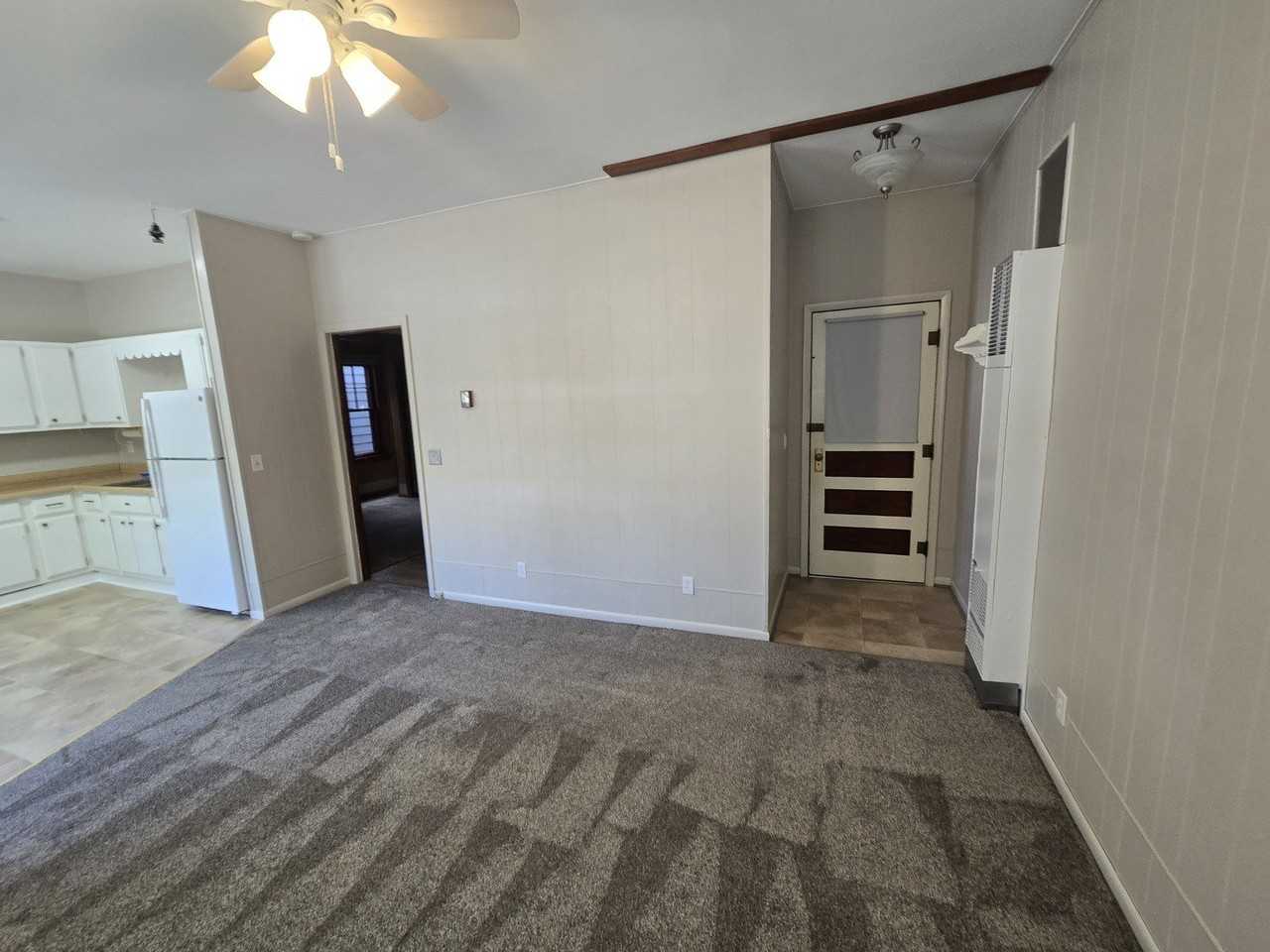 208 S Main St #2F - Photo 2 of 12
