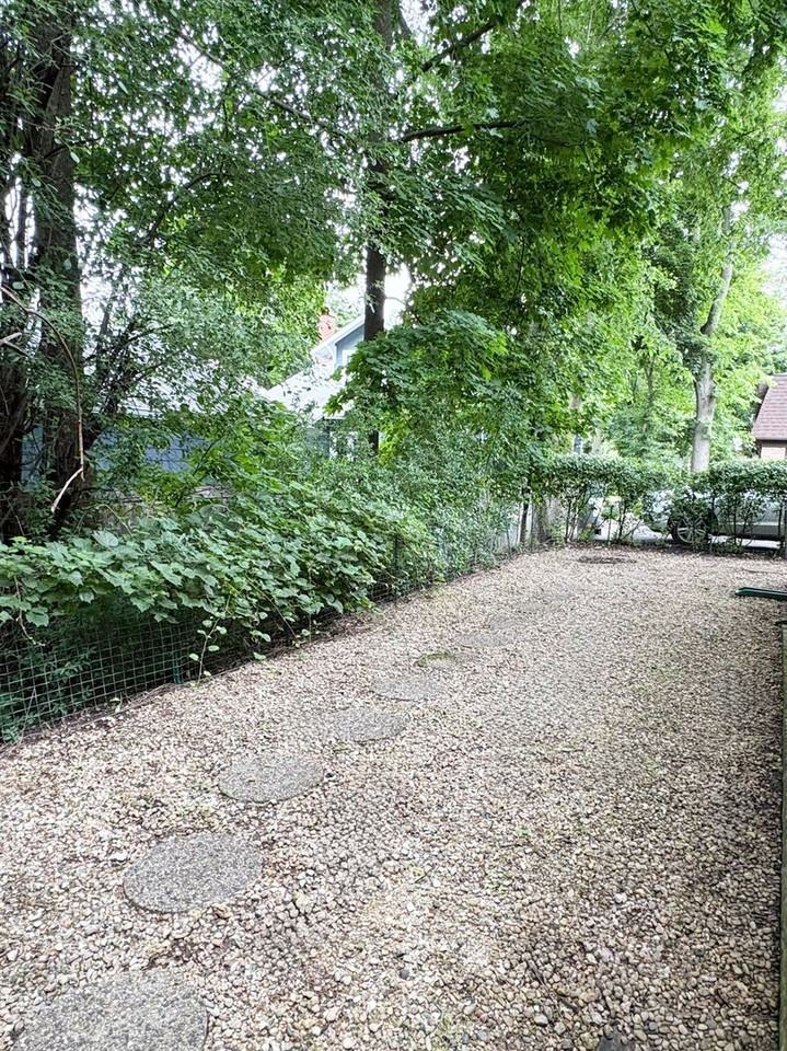 114 W Hillside Ave - Photo 6 of 20