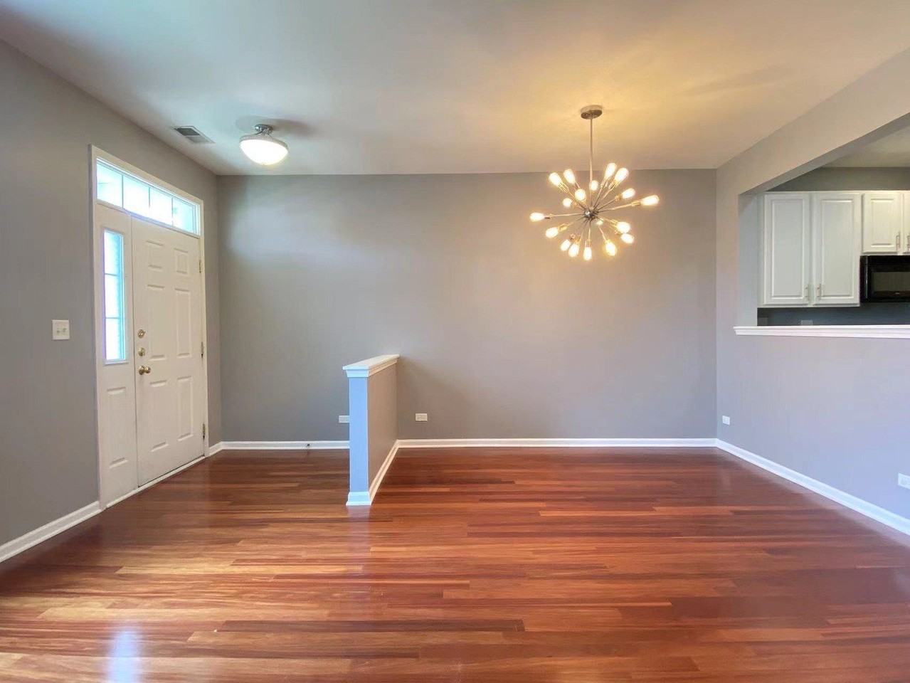 2279 Barrington Dr E #2279 - Photo 4 of 19