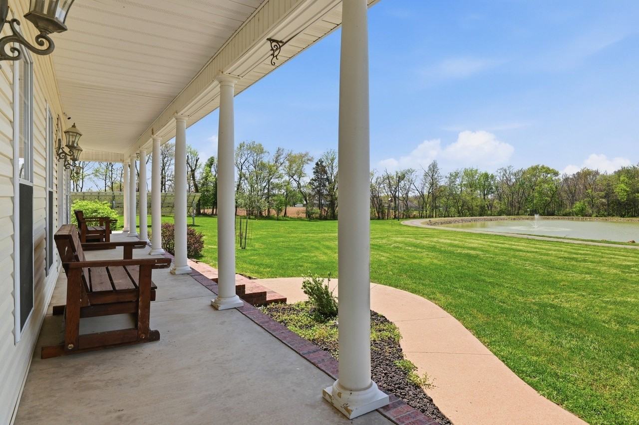 10170 Stilleys Mill Rd - Photo 4 of 50