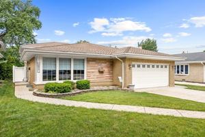 featured image of 2922 Sunnyside Ave