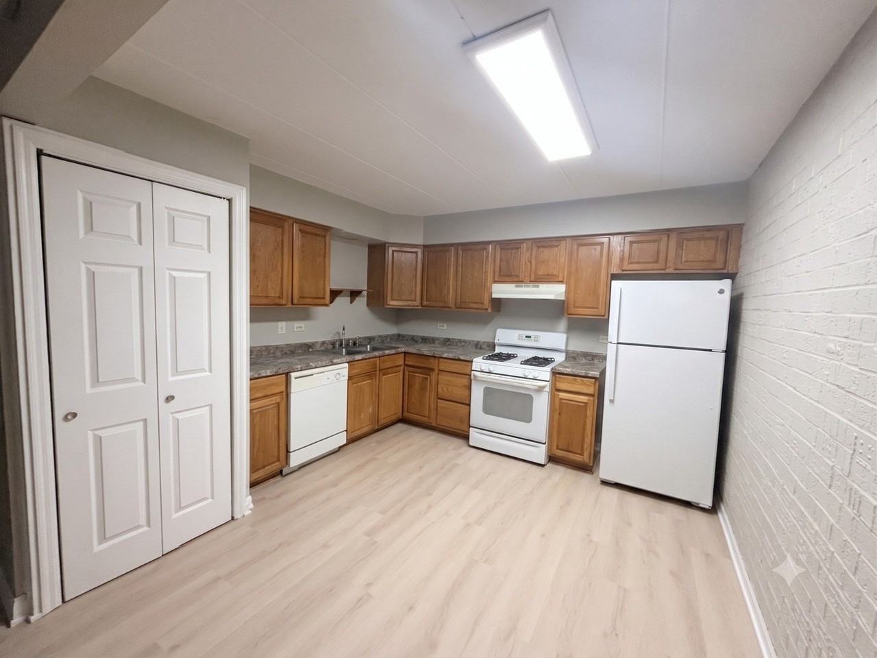 124 E Bailey Rd #A - Photo 4 of 9