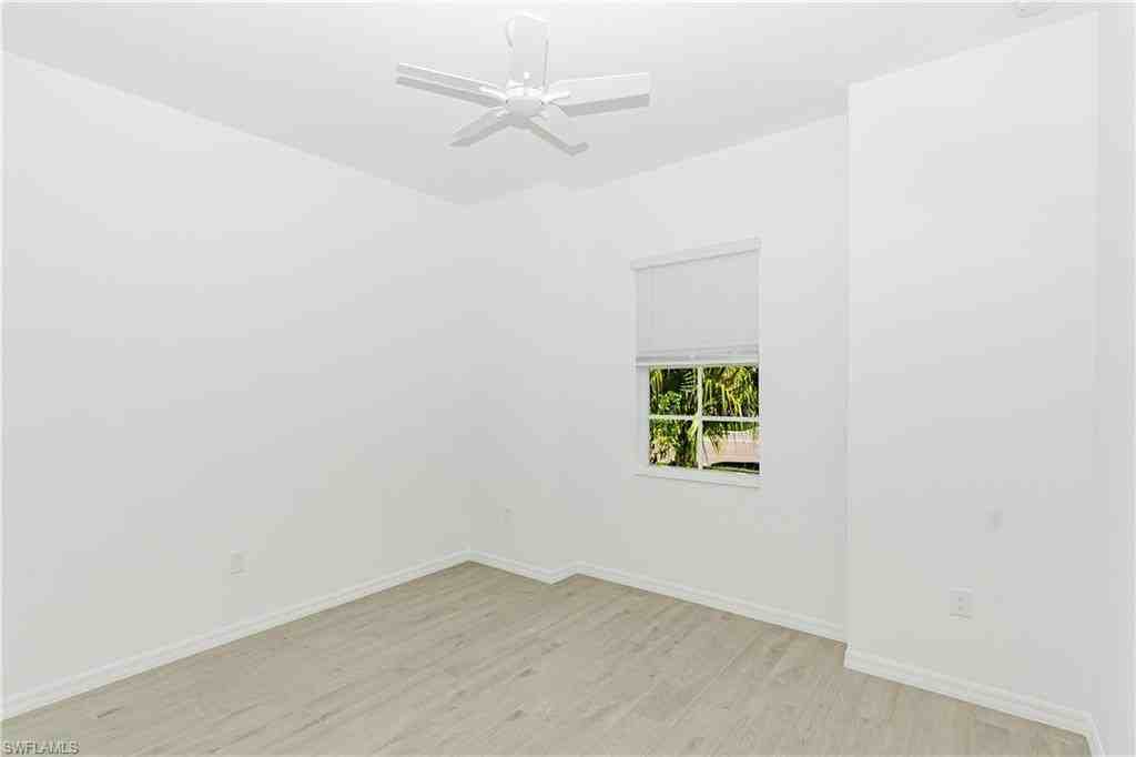 5415 Pikewood Ct - Photo 4 of 50