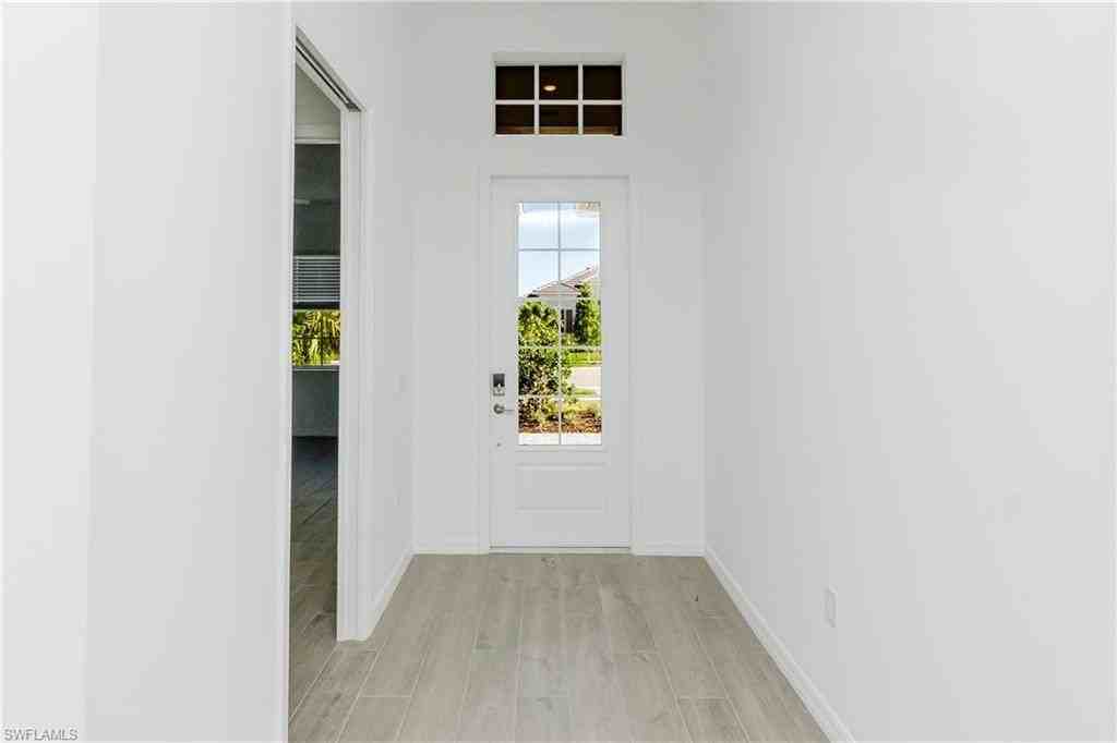 5415 Pikewood Ct - Photo 6 of 50