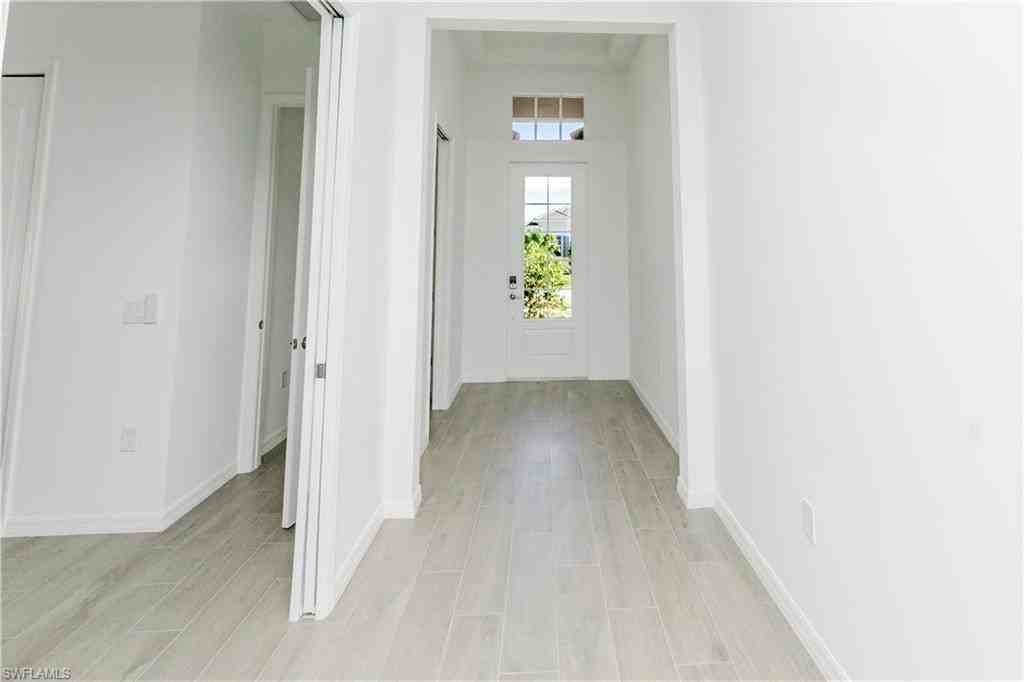 5415 Pikewood Ct - Photo 7 of 50