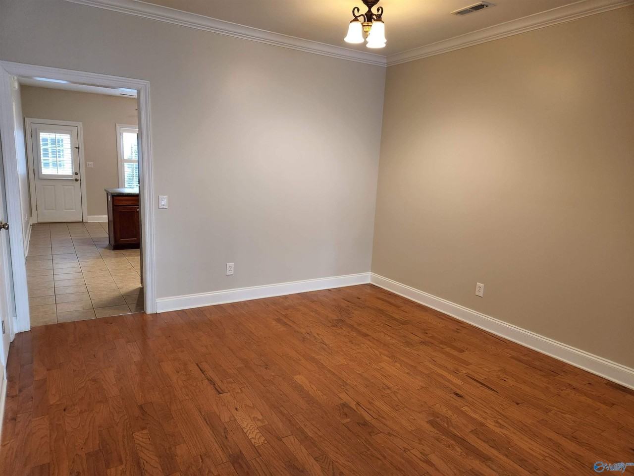 214 Cork Aly - Photo 6 of 29