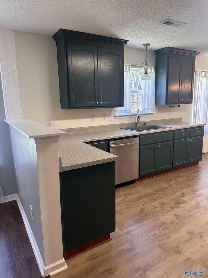 4804 Brownston Ct Se - Photo 5 of 18