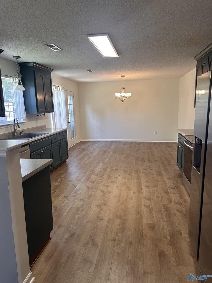 4804 Brownston Ct Se - Photo 6 of 18