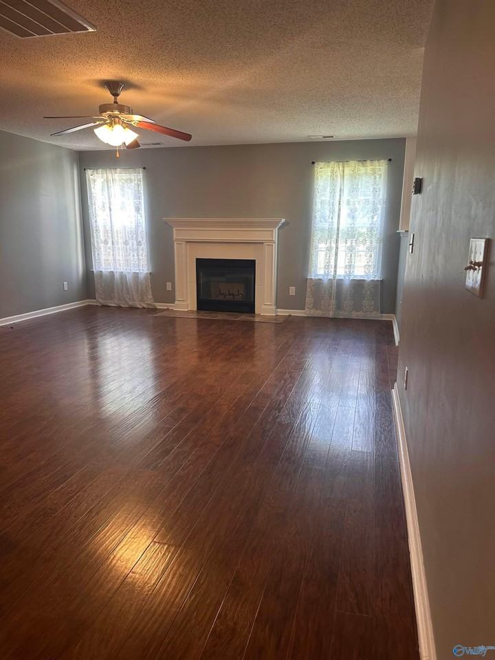 4804 Brownston Ct Se - Photo 7 of 18